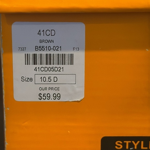 La Milano brown leather ankle boots bootie dress boots 10.5 - Picture 3 of 16